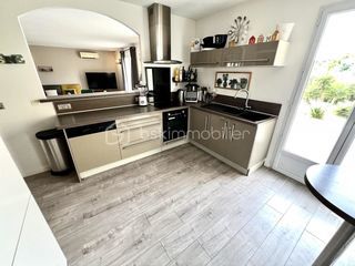  Villa � vendre 7 pi�ces 168 m�