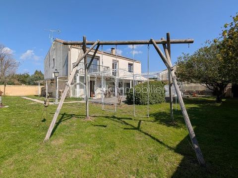   SAINT-JUST � MAISON FAMILIALE DE 5 CHAMBRES � AU CALME Maison - 8 pi�ce(s) - 146 m�