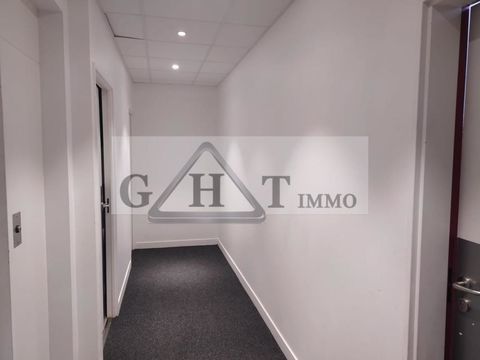 Bureaux 495M&sup2; Croissy-Beaubourg 4500 77183 Croissy beaubourg