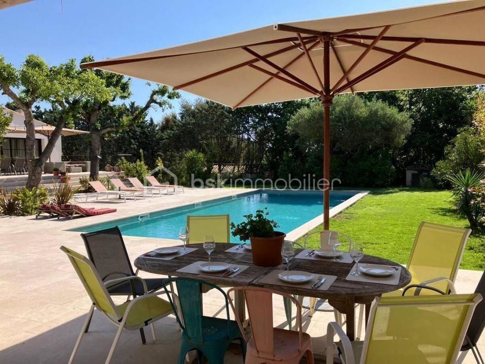 � vendre  Villa Grimaud (83310)