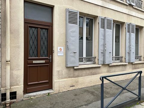 28000 CHARTRES - LOCATION BUREAUX 60 m&sup2; 550 28000 Chartres