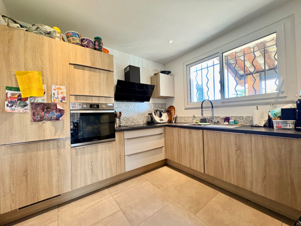 � vendre  Villa Mandelieu-la-Napoule (06210)