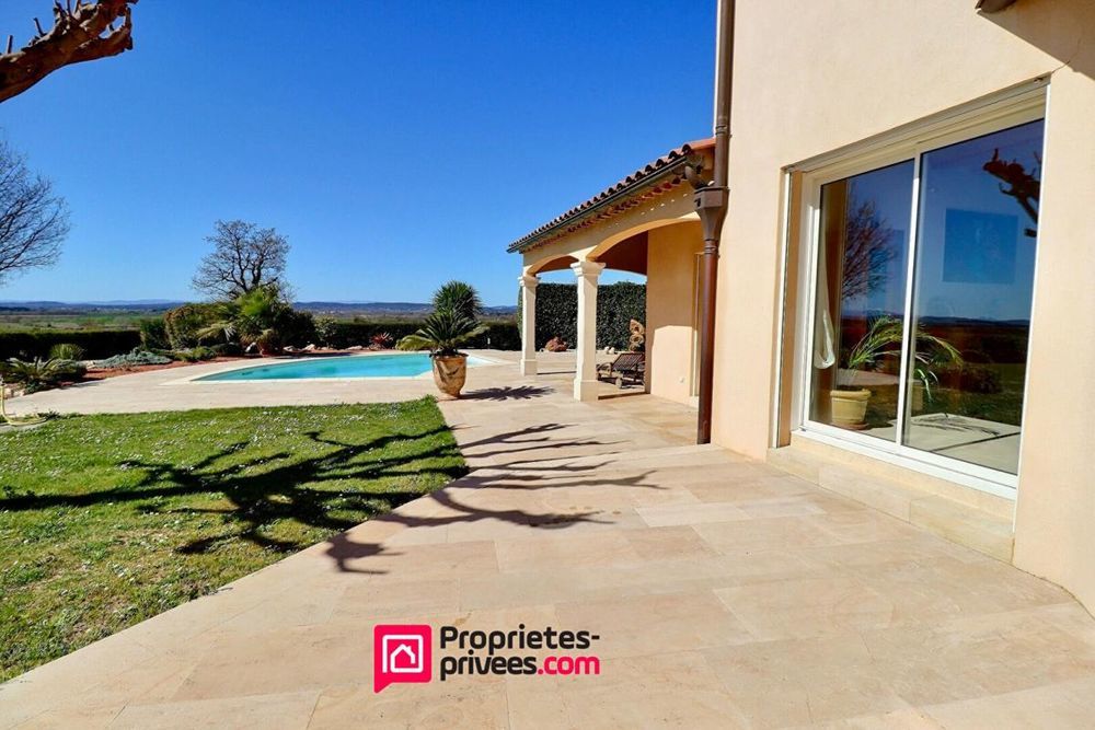 � vendre  Villa Uz�s (30700)