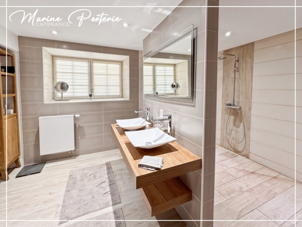 � vendre  Propri�t�/ch�teau Auch (32000)