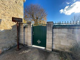  Maison � vendre 9 pi�ces 250 m�