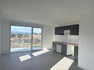  Appartement � louer 4 pi�ces 86 m�