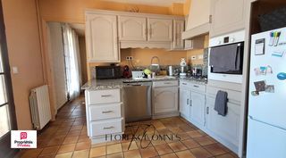  Maison � vendre 9 pi�ces 196 m�