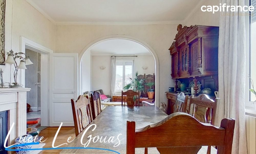 � vendre  Propri�t�/ch�teau Saulnes (54650)