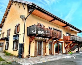  Maison � vendre 11 pi�ces 320 m�