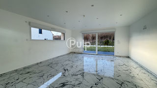  Maison � vendre 8 pi�ces 219 m�