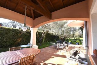  Villa � vendre 6 pi�ces 140 m�