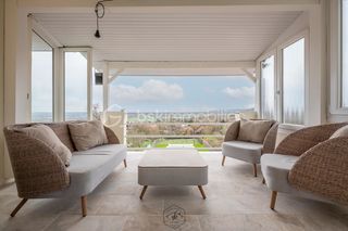  Maison � vendre 8 pi�ces 166 m�