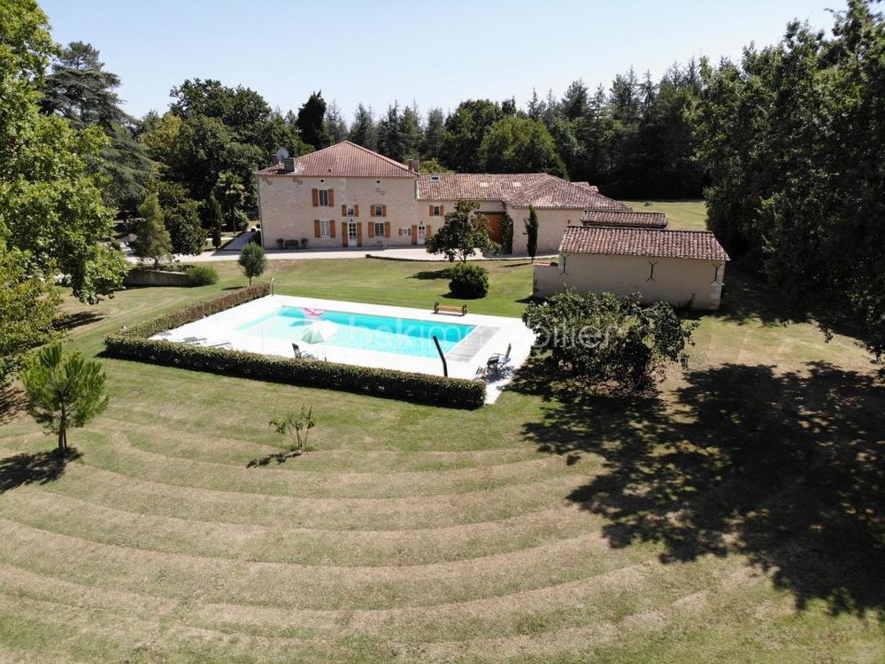 � vendre  Propri�t�/ch�teau Condom (32100)