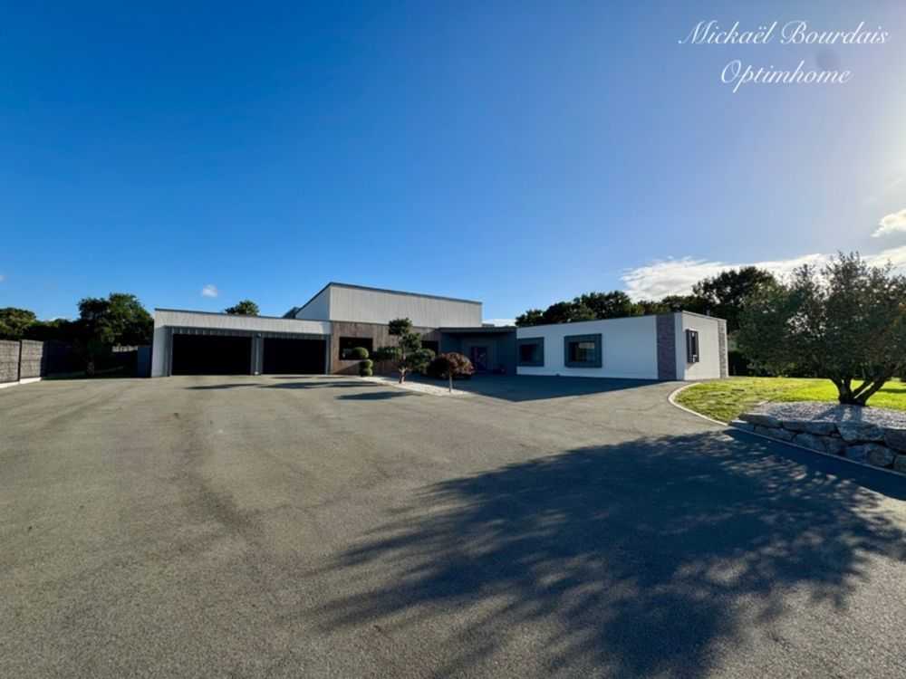 � vendre  Villa Solesmes (72300)