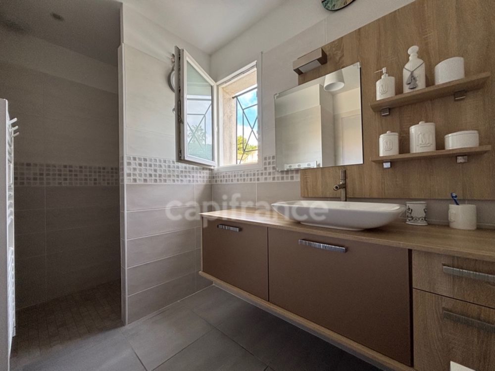 � vendre  Maison Poussan (34560)