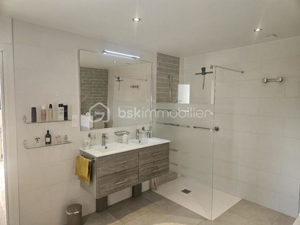 � vendre  Propri�t�/ch�teau Gouvieux (60270)