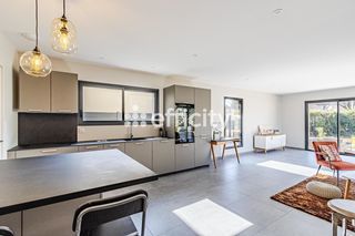  Villa � vendre 5 pi�ces 115 m�