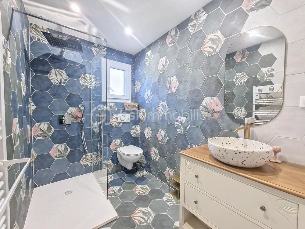 � vendre  Villa Antibes (06600)