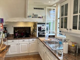  Propri�t�/ch�teau � vendre 5 pi�ces 148 m�