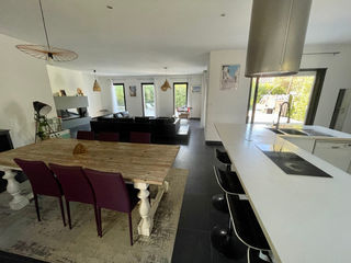  Maison � vendre 5 pi�ces 195 m�