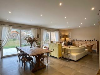  Maison � vendre 10 pi�ces 308 m�