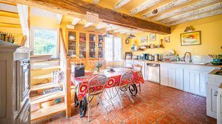  Maison � vendre 10 pi�ces 303 m�