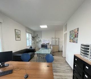  Immeuble � vendre 11 pi�ces 200 m�