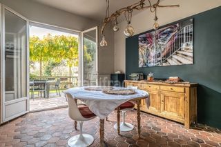  Maison � vendre 8 pi�ces 180 m�