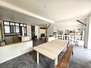  Maison � vendre 8 pi�ces 220 m�