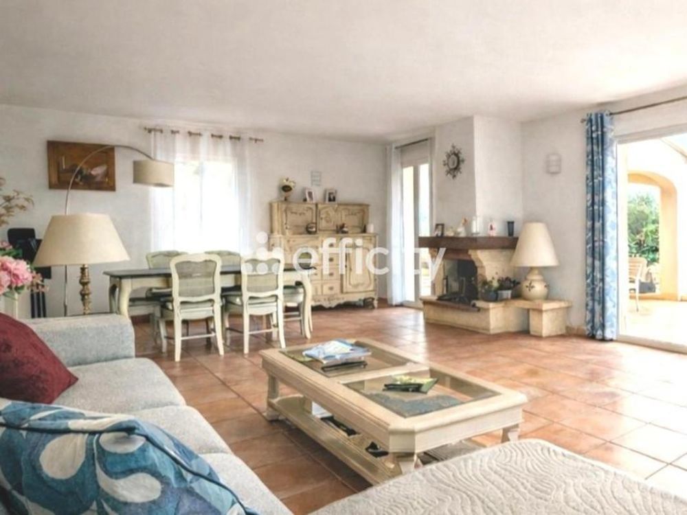 � vendre  Maison Marseille 11