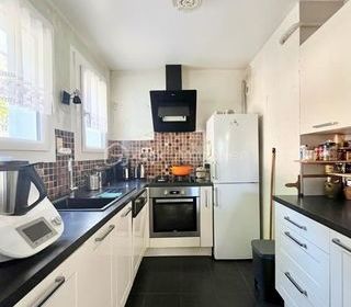  Maison � vendre 10 pi�ces 250 m�