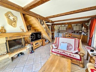  Chalet � vendre 6 pi�ces 250 m�