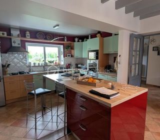  Maison � vendre 8 pi�ces 200 m�