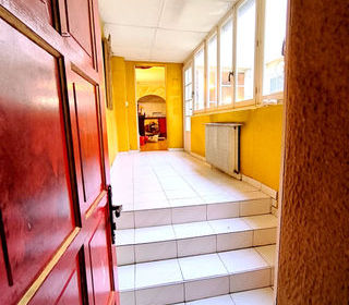  Immeuble � vendre 9 pi�ces 225 m�