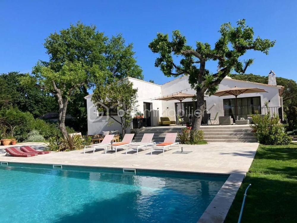 � vendre  Villa Grimaud (83310)