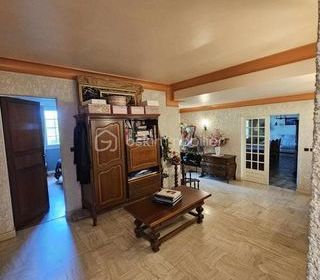  Propri�t�/ch�teau � vendre 6 pi�ces 190 m�