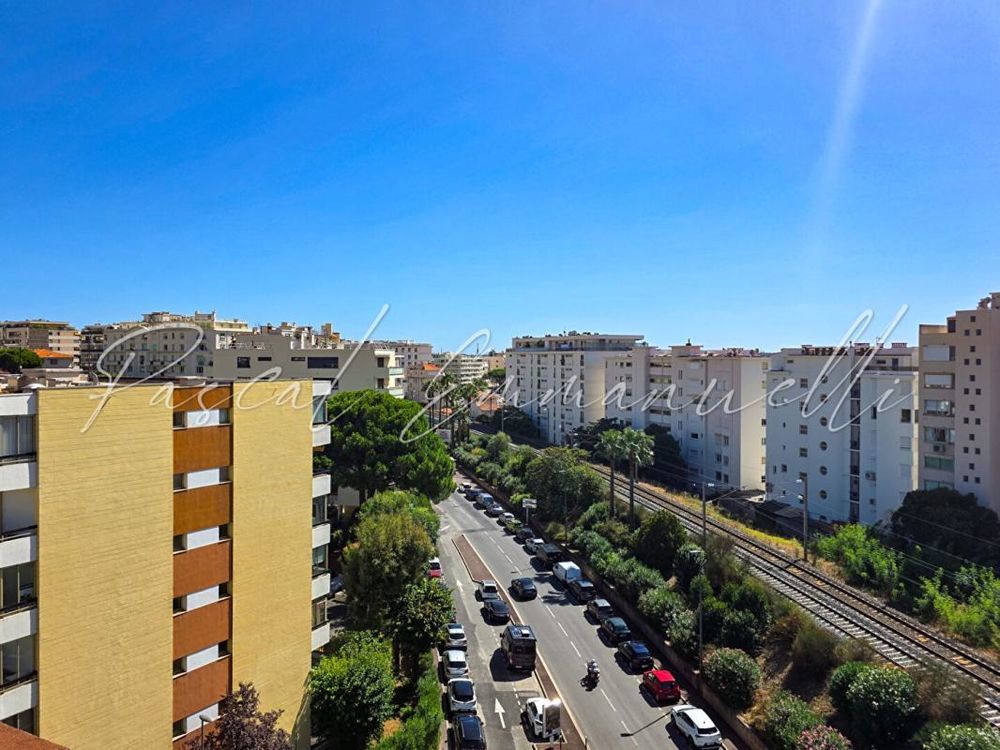 � vendre  Appartement Cannes (06400)