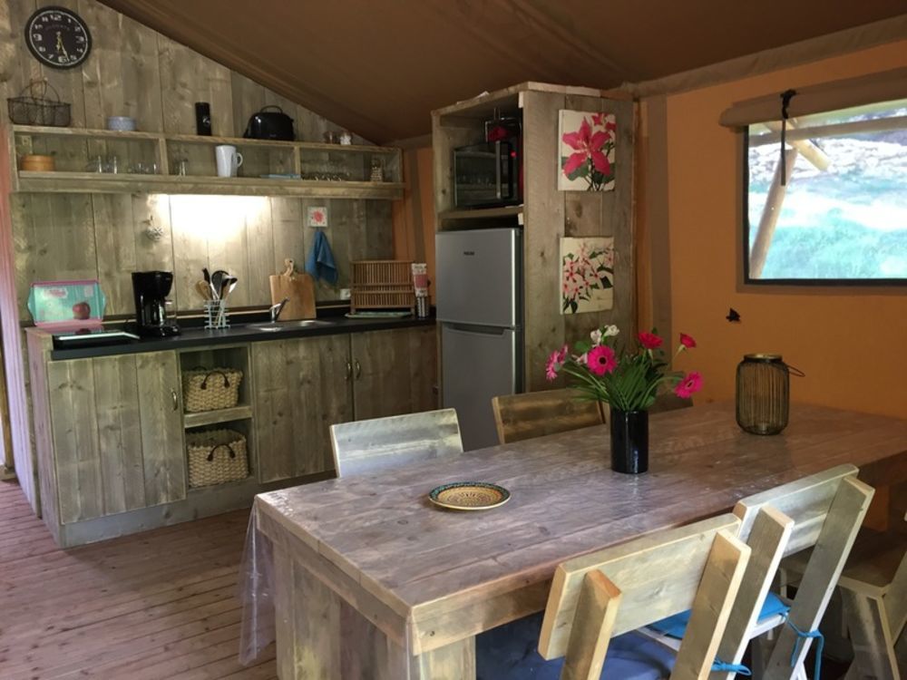 � vendre  Propri�t�/ch�teau Le Buisson-de-Cadouin (24480)