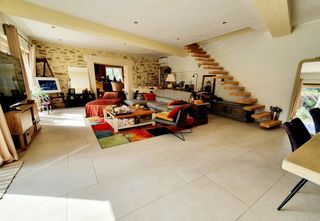  Maison � vendre 10 pi�ces 463 m�