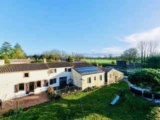  Maison � vendre 8 pi�ces 243 m�