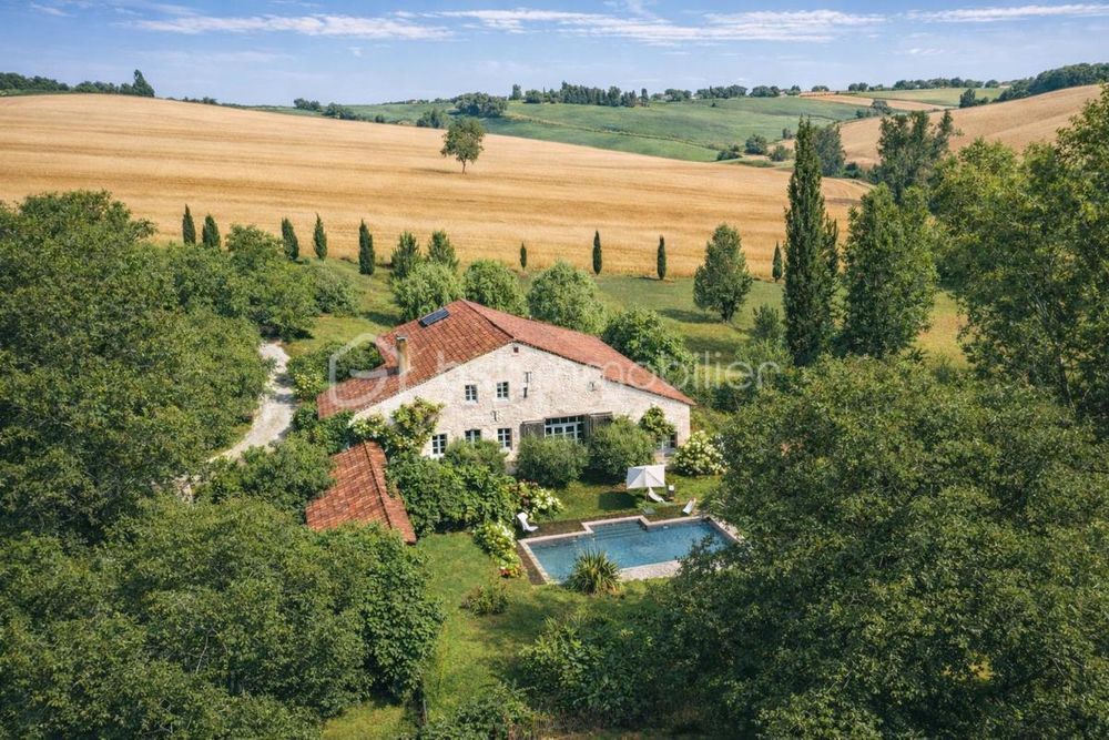 � vendre  Propri�t�/ch�teau La Romieu (32480)