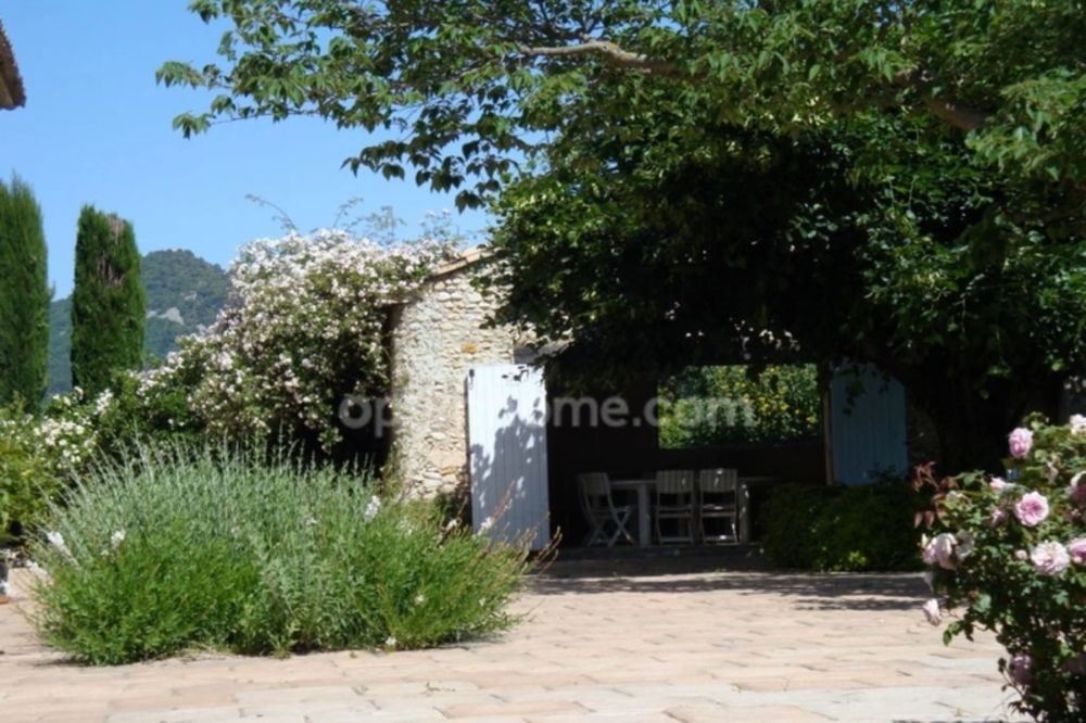� vendre  Maison Vaison-la-Romaine (84110)