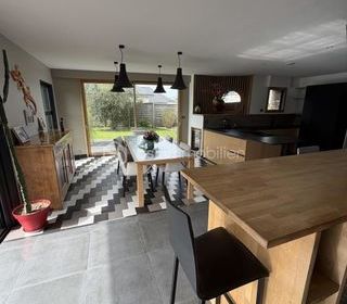  Maison � vendre 10 pi�ces 270 m�