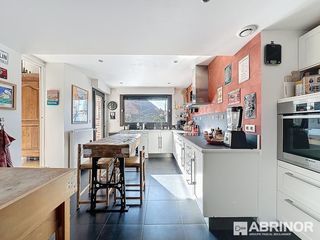  Propri�t�/ch�teau � vendre 6 pi�ces 173 m�