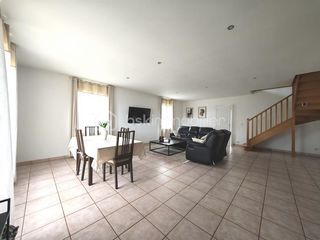  Maison � vendre 7 pi�ces 180 m�