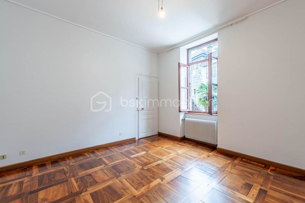 � vendre  Appartement Annecy (74000)