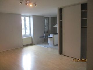  Appartement � louer 4 pi�ces 82 m�