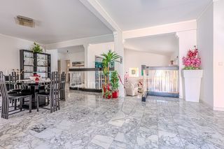  Maison � vendre 10 pi�ces 325 m�