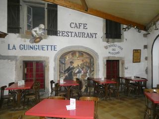  Propri�t�/ch�teau � vendre 15 + pi�ces 3000 m�