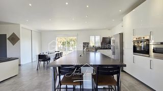  Villa � vendre 6 pi�ces 180 m�